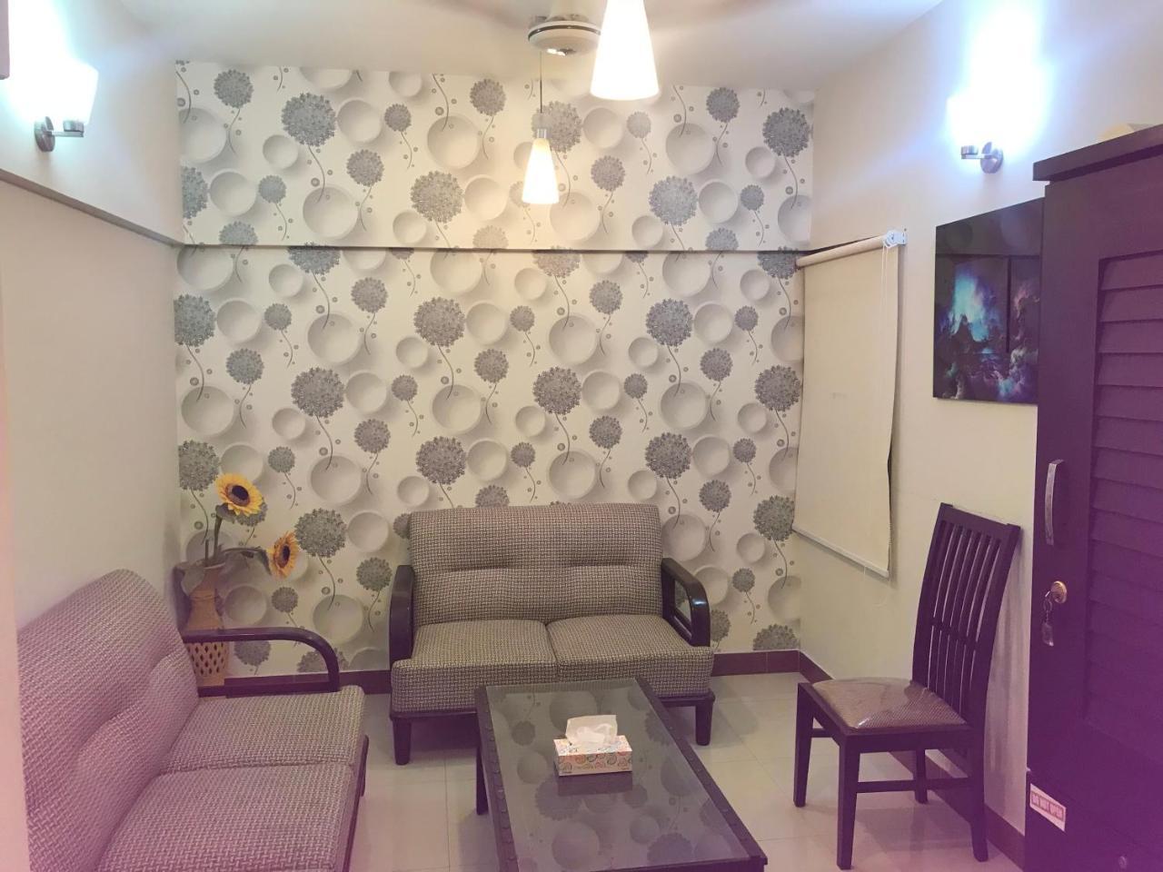 3 Bed Javed Apartment Karachi Exterior photo